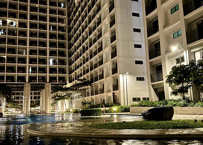 Luxury 1br Condo, Amenities View, Near Moa Arena *
