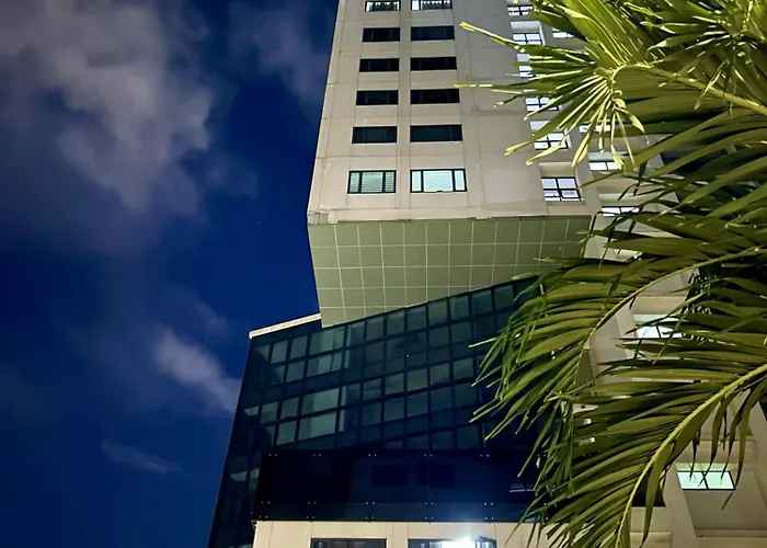 Apartment Luxury 1br Condo, Amenities View, Near Moa Arena Manila